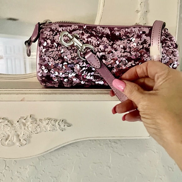 Won this beautiful bag- told authentic but I cannot guarantee - Picture 1 of 2